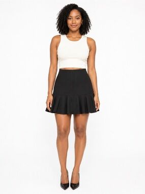 Akris Punto Black Flounce Hem Mini Skirt Size 10 Luxury Drop Waist 17 02 6327 00